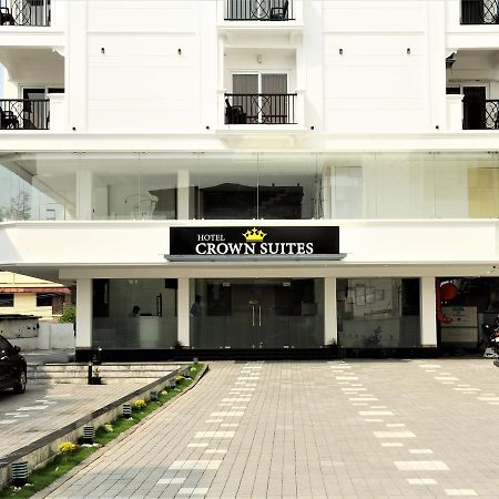 皇冠套房酒店 Kochi 外观 照片