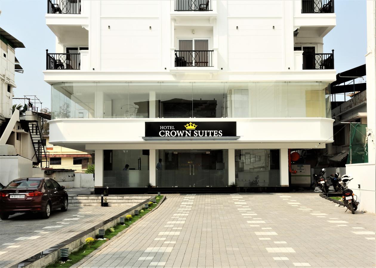 皇冠套房酒店 Kochi 外观 照片